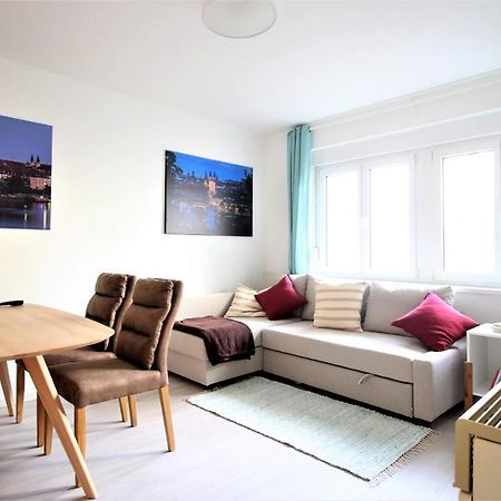 Central & Lovely - For Up To 6 Persons Wurzburg Bagian luar foto